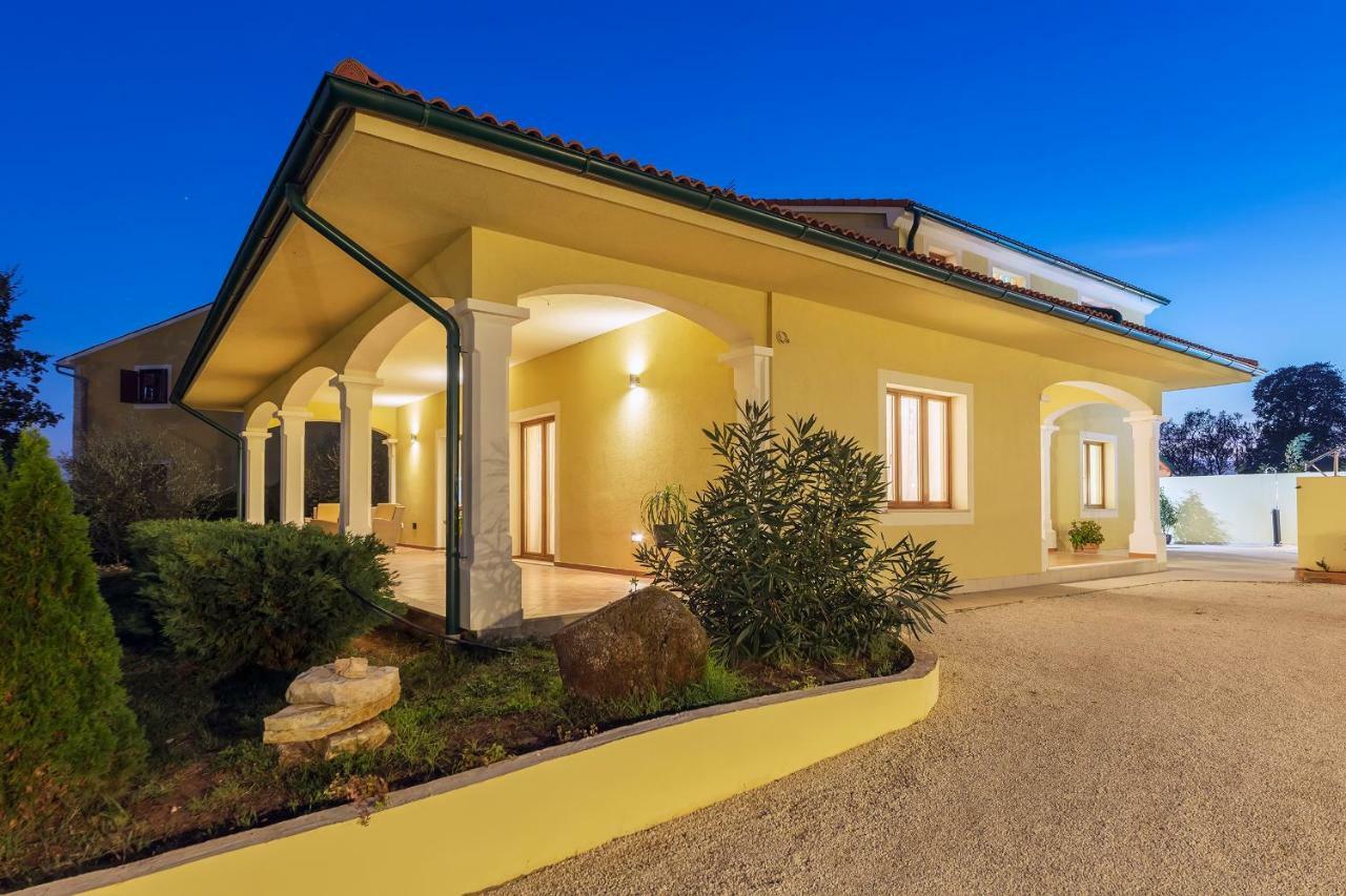 Villa Monique Vodnjan Exterior foto
